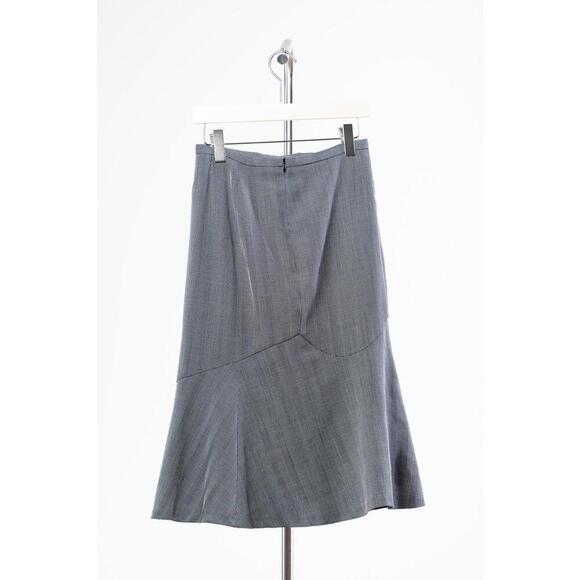 Max Mara Grey Houndstooth Jacket and Skirt Set - Picture 4 of 5